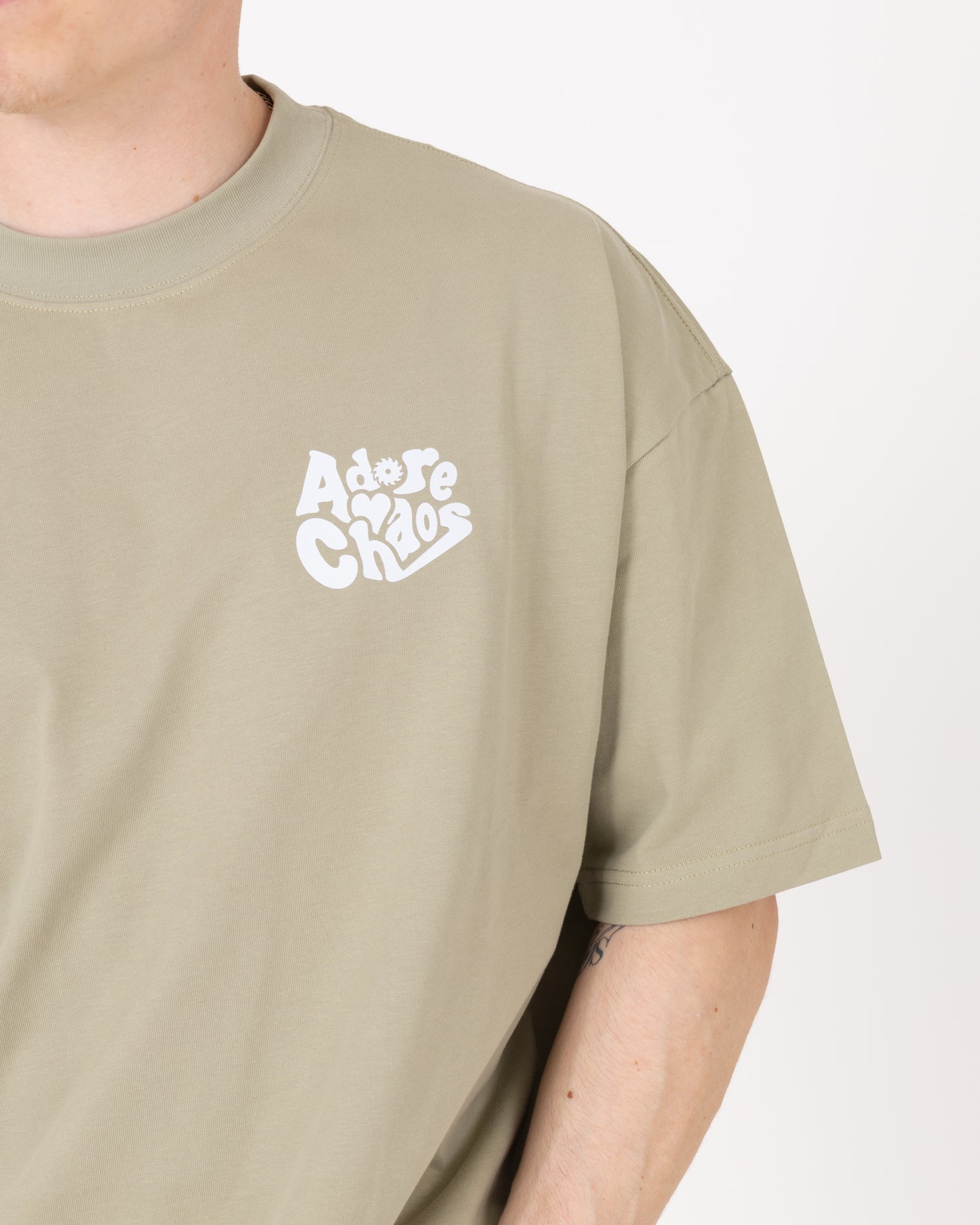 Classic T-Shirt - Olive